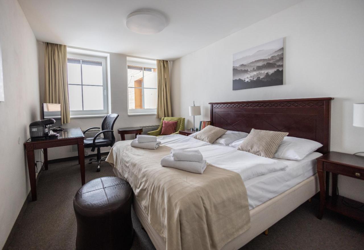 Hotel Petrovy Kameny Karlova Studanka Bagian luar foto